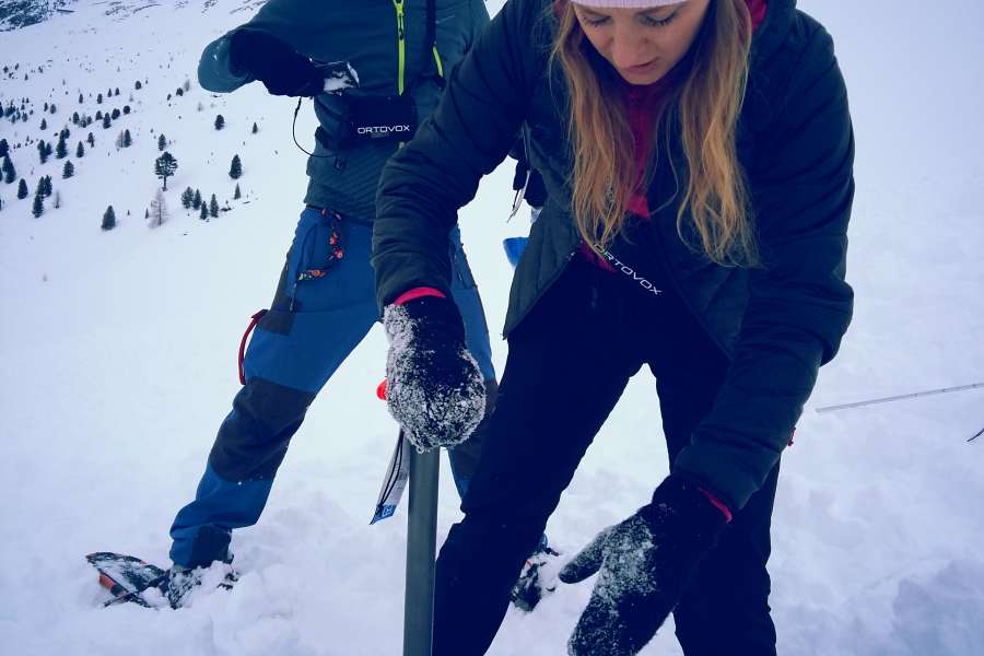Skitour First