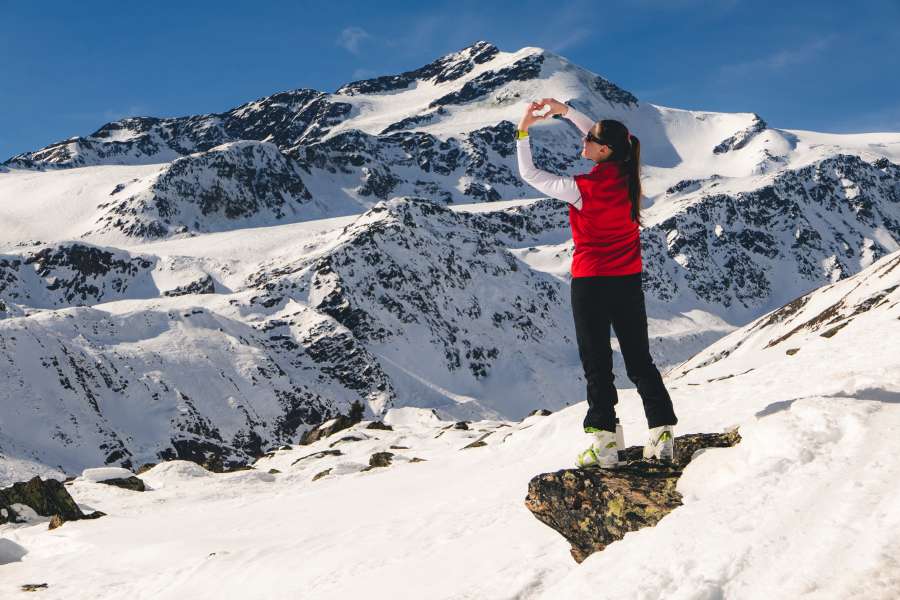 Skitour First
