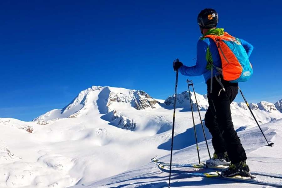 Skitour First