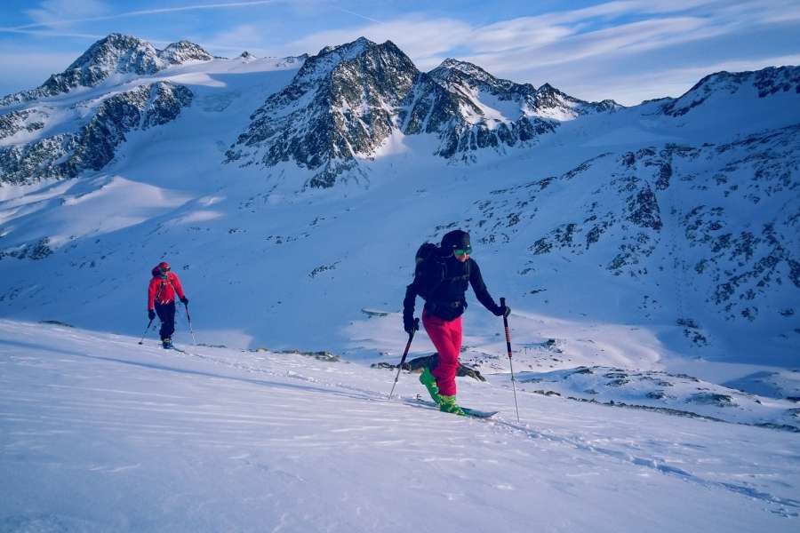 Skitour First